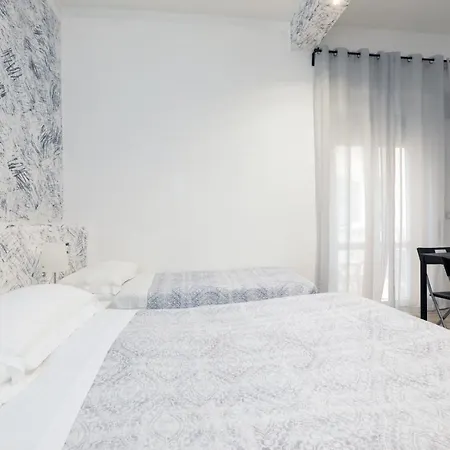 Le Mura Room&breakfast 3* Genua