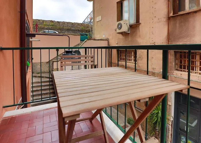 Le Mura Room&breakfast بيت ضيافة جنوة
